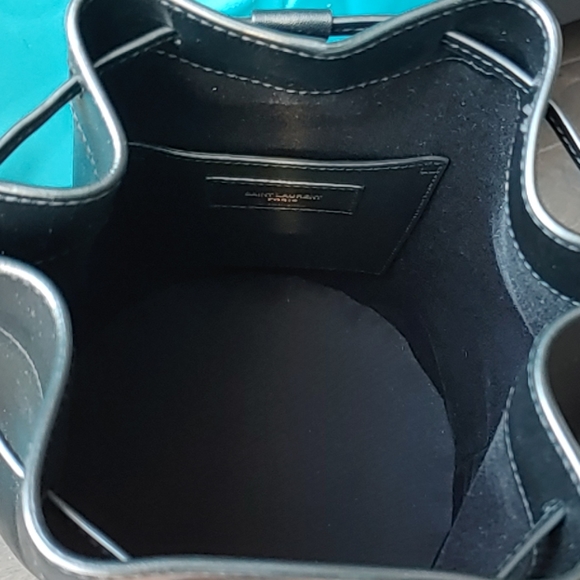 sold Yves Saint Laurent Talitha Medium Bucket Bag - Picture 5 of 6